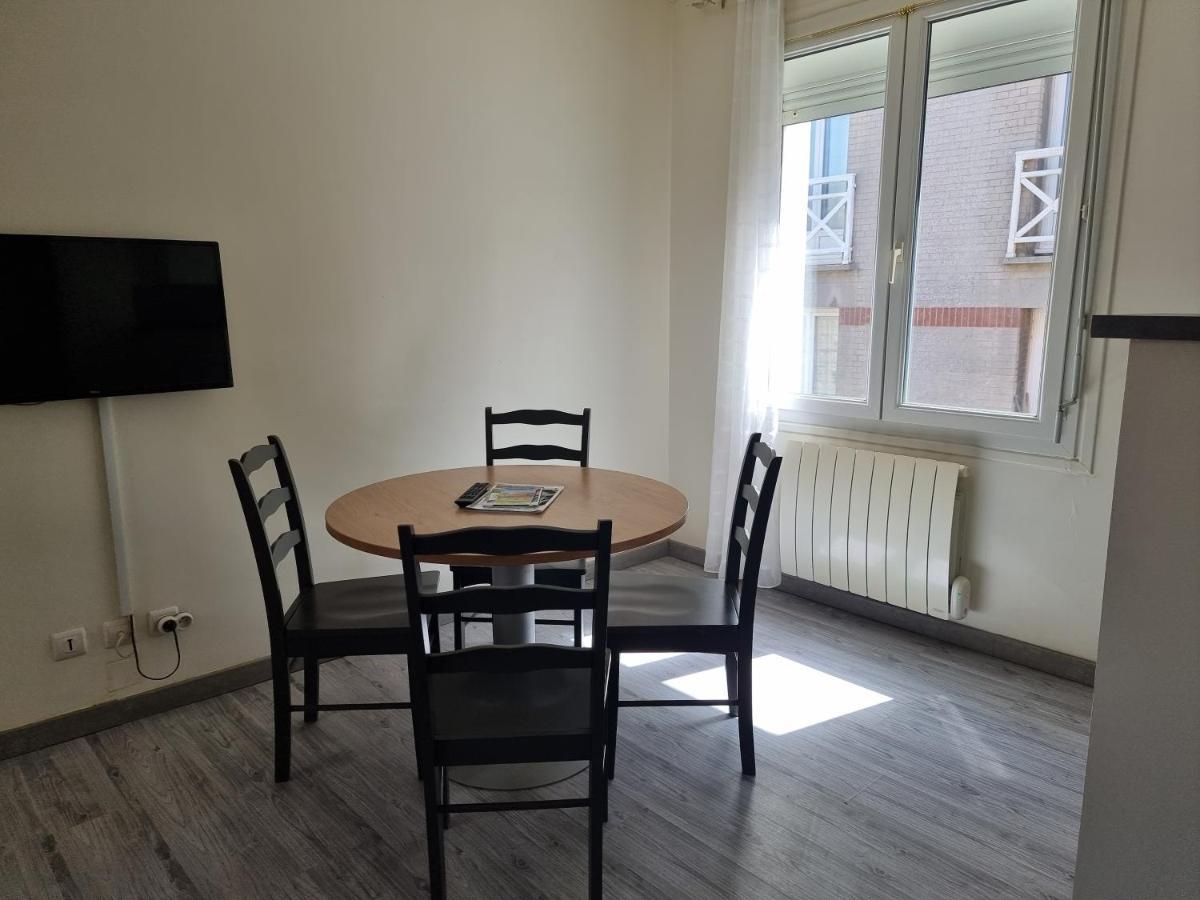 Appart En 1Er Etage A 120M De La Mer Le Tréport Dış mekan fotoğraf
